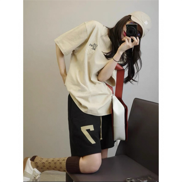 ロエベ 偽物 Tシャツ 刺繍 ロゴ パネルデザイン ユニセックス 100％コットン 通気性 LOEWE
