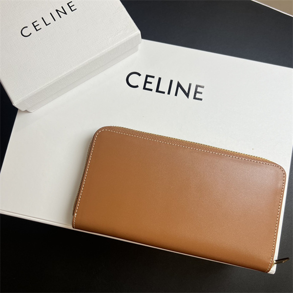セリーヌ スーパー コピー 財布 カーフスキン トリオンフ ロゴ ファスナー カード収納 CELINE