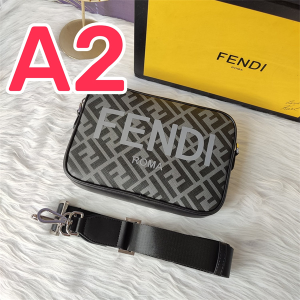 FENDI コピー ショルダーバッグ FFロゴ モノグラム F7M0286 ファスナー フェンディ
