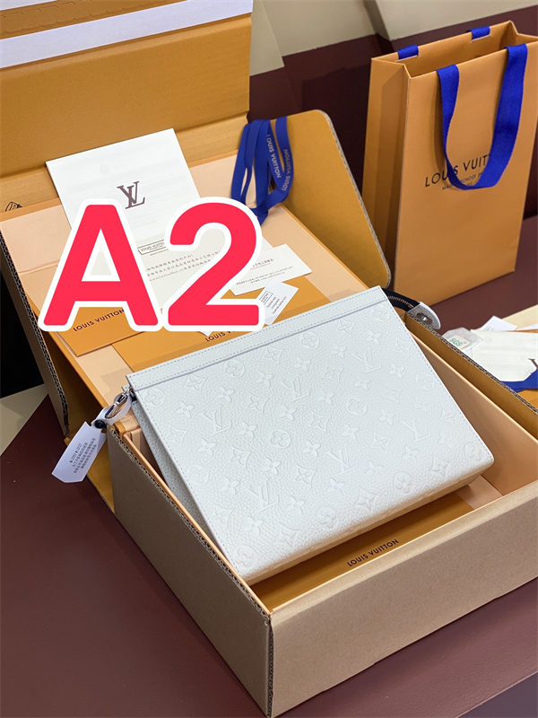LOUIS VUITTON 偽物 手持ちバッグ Pochette VOYAGE MM ポシェット ルイヴィトン M61692 M30840 