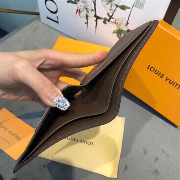 LOUIS VUITTON スーパーコピー 財布 ダミエ モノグラム 柄 折り 定番 カード収納 ミニ ルイヴィトン