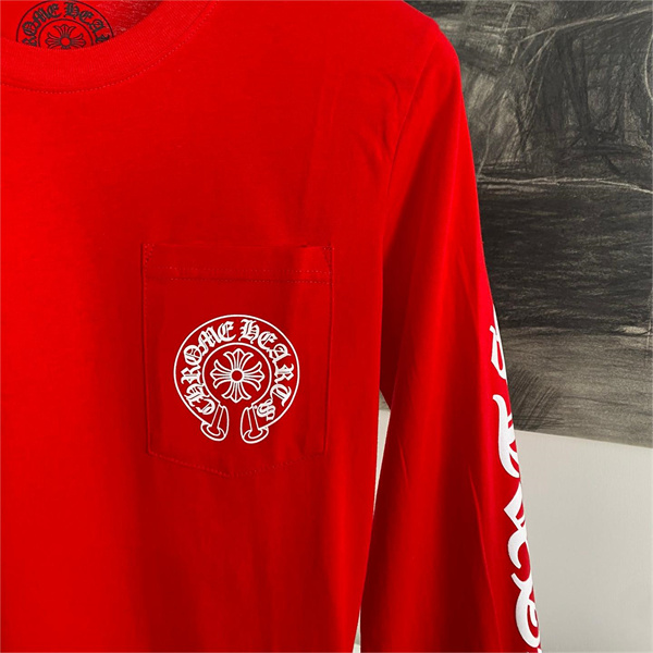 CHROME HEARTS コピー 長袖Tシャツ Red Back Scroll ロゴ プリント レッド 純綿素材 クロムハーツ