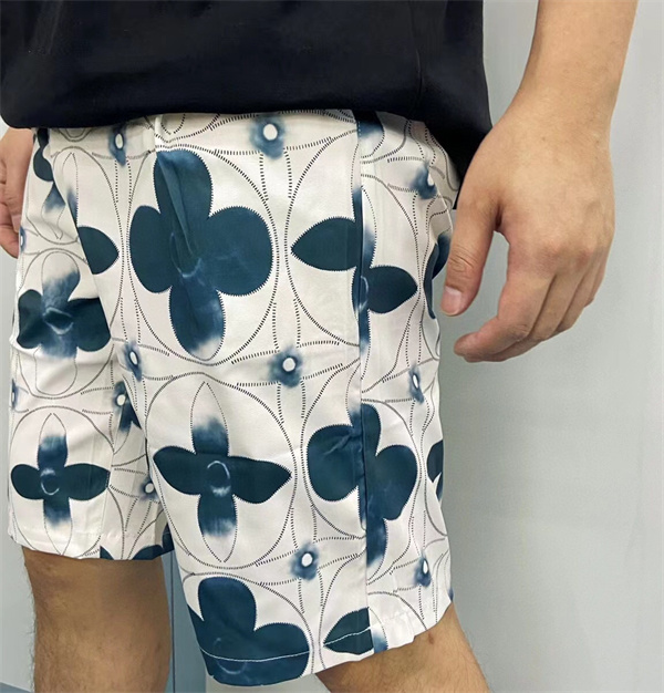LOUIS VUITTON スーパーコピー ハーフパンツ ショート モノグラム 花柄 ルイヴィトン 