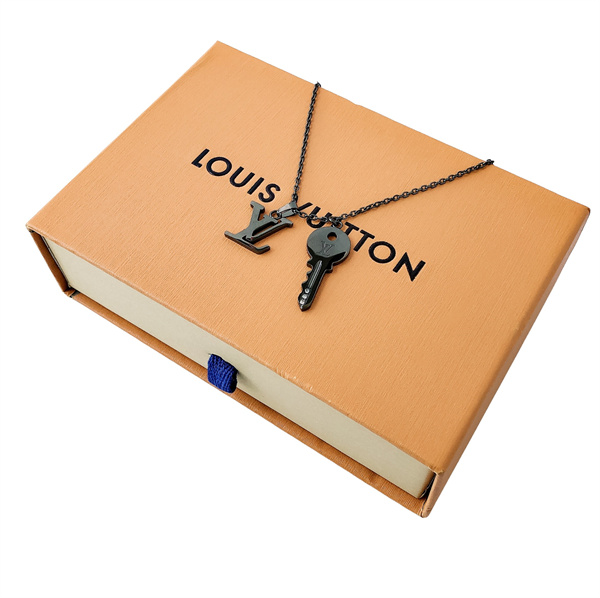 LOUIS VUITTON スーパーコピー ネックレス モノグラム 柄 ロゴ ダイヤモンド ルイヴィトン