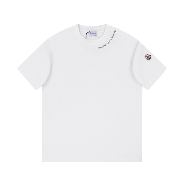 モンクレール スーパーコピー Ｔシャツ クルーネック ワッペン ロゴ プリント 柄 シンプル MONCLER