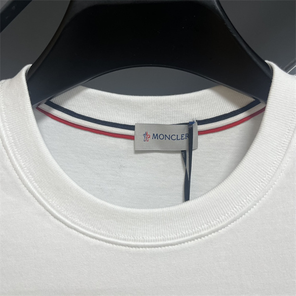 MONCLER スーパーコピー Ｔシャツ ユニセックス ロゴ 2色 ワッペン付き モンクレール