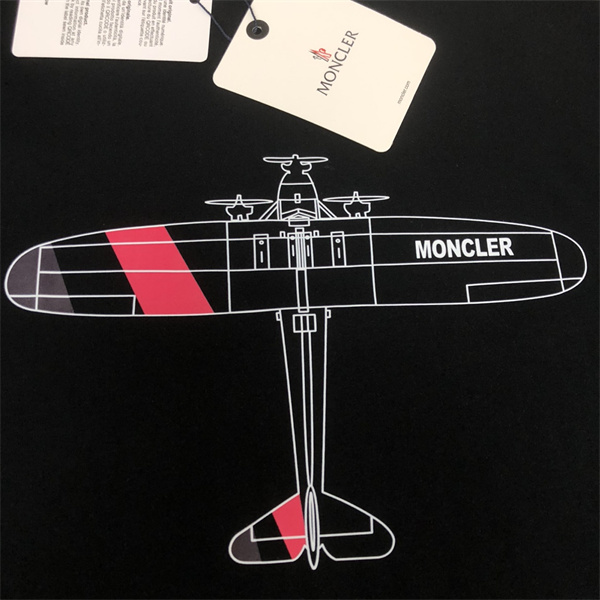 MONCLER コピー Ｔシャツ プリント ロゴ 開拓飛行 プリント柄 飛行機 柄 モンクレール 