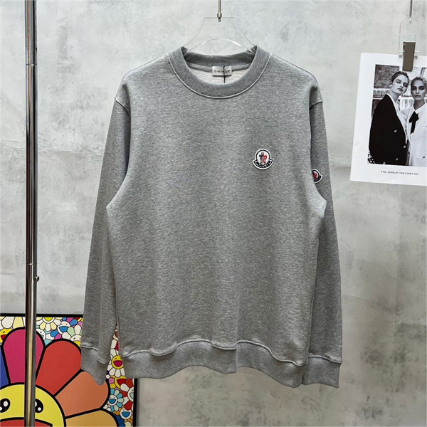 MONCLER コピー トレーナー クルーネック 100％綿生地 ゆったり オーバーサイズ ワッペン モンクレール