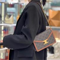 CELINE コピー ショルダーバッグ トリオンフキャンバス カーフスキン レザー セリーヌ