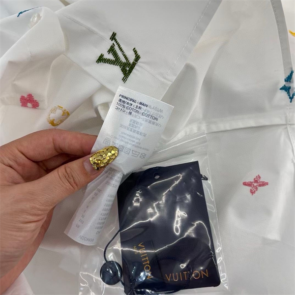 LOUIS VUITTON コピー シャツ モノグラム 刺繍 ロゴ 綿 カラフル 鮮やかな カッコイイ レディース ルイヴィトン