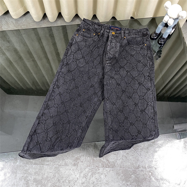 ルイヴィトン コピー ジーンズ 渦巻き模様 モノグラムロゴ pharrell williams x コラボ LOUIS VUITTON