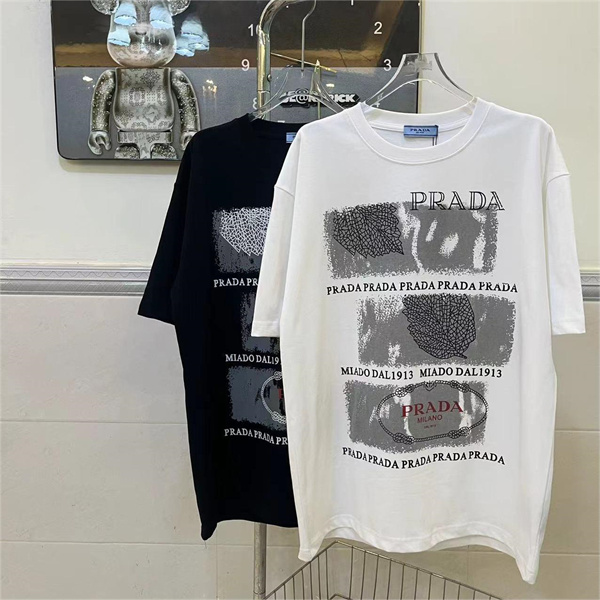 プラダ スーパーコピー Ｔシャツ ロゴ プリント柄 純綿素材 2色 葉 落書き 定番 オシャレ PRADA