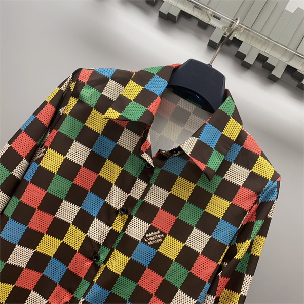LOUIS VUITTON 偽物 シャツ ダミエ柄風 マルチカラー Unitedシリーズ オシャレ 人気 ルイヴィトン