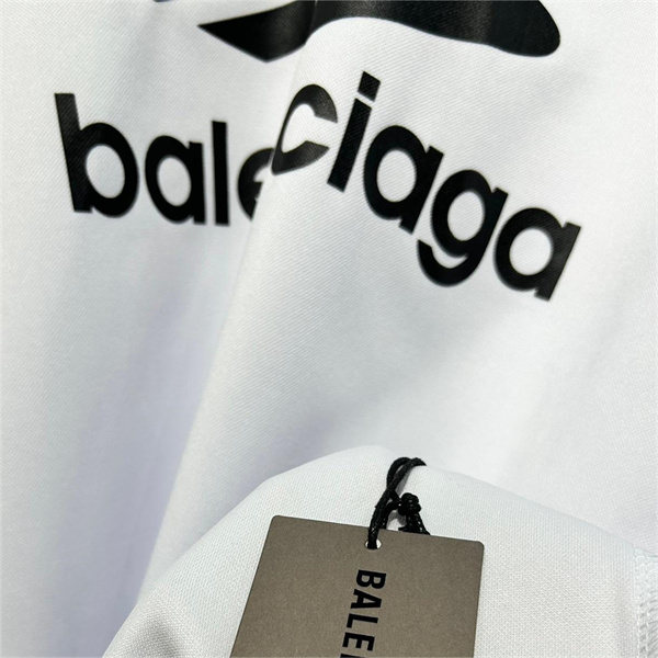 BALENCIAGA スーパーコピー 長袖Ｔシャツ SKIWEARシリーズ 3B ロゴ プリント バレンシアガ