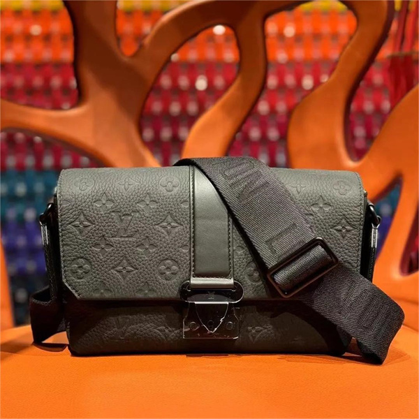 M46794 LOUIS VUITTON コピー メッセンジャーバッグ S-CAPE MESSENGER シリーズ ルイヴィトン