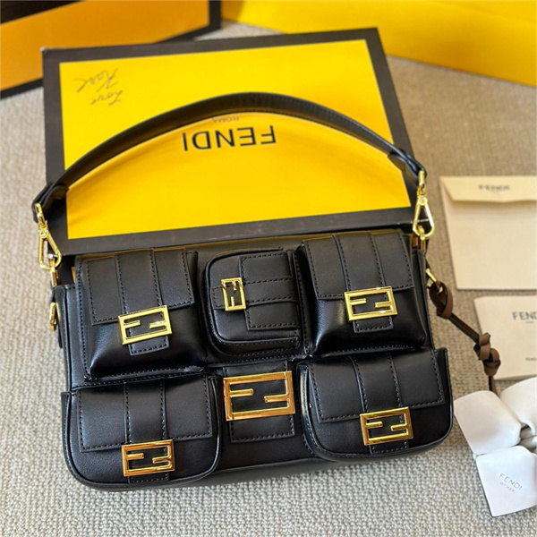 フェンディ スーパーコピー ショルダーバッグ マルチポケット バゲット FF ロゴ ジャカード フェンディ