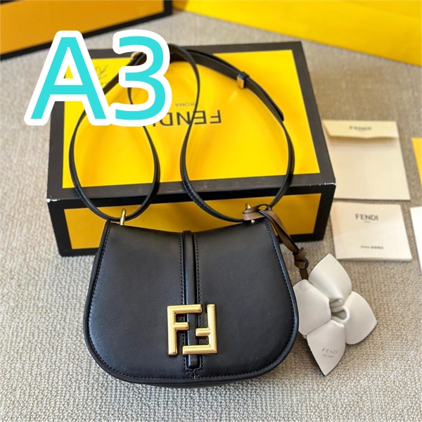 FENDI スーパーコピー ショルダーバッグ ブラウンファブリック チャーム ナノ フェンディ