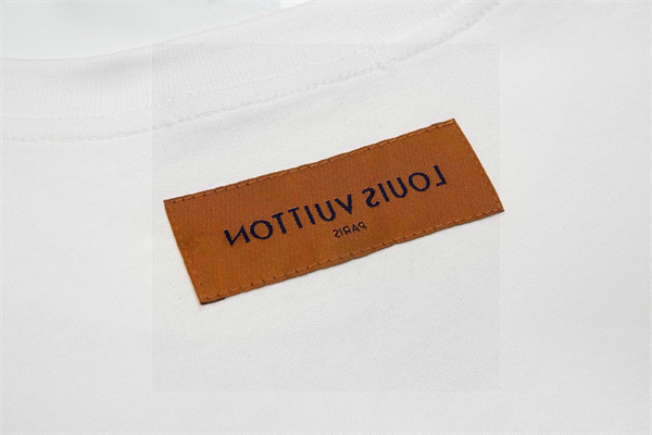 LOUIS VUITTON コピー 長袖Ｔシャツ バラ刺繍 ばら 薔薇 ロンＴ デザイン おしゃれ柄 カットソー ホワイト ルイヴィトン