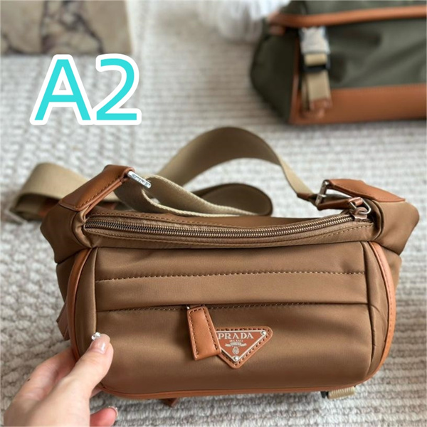 機能性抜群 プラダ コピー メッセンジャーバッグ メンズ SAFFIANO クロスボディバッグ コンパクト収納 PRADA