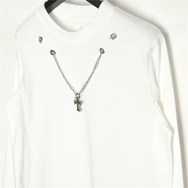 クロムハーツ コピー 長袖Tシャツ アイコニック デザイン ゆったりシルエット カジュアル CHROME HEARTS