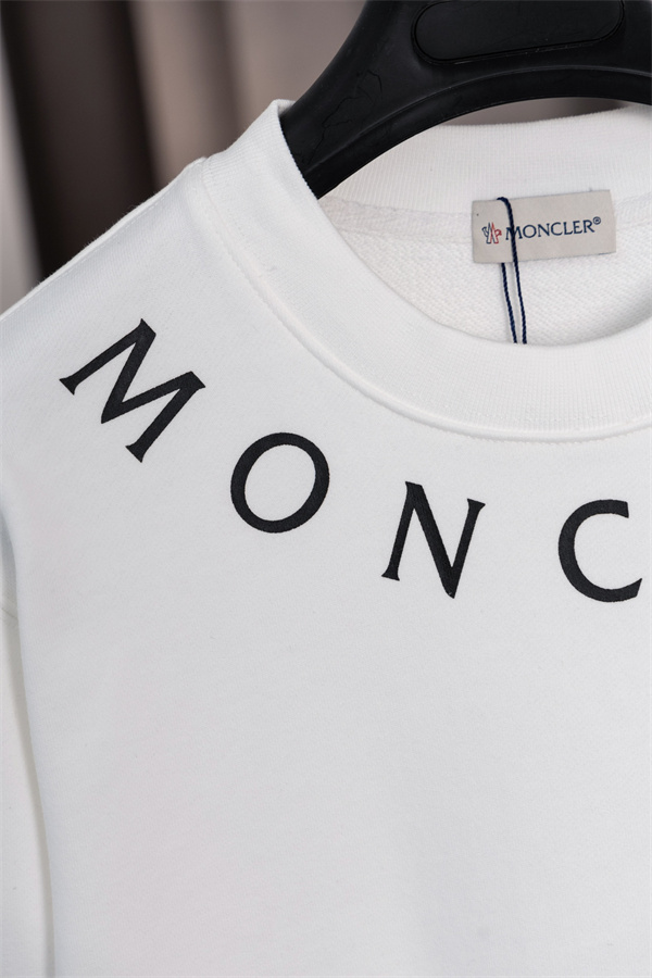 モンクレール スーパーコピー トレーナー 純綿 ロゴ プリント シンプル 快適 実用 MONCLER