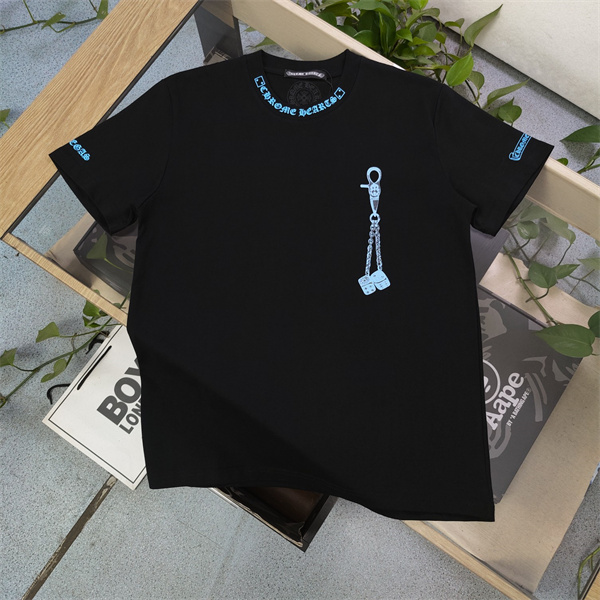 クロムハーツ コピー Tシャツ 限定 ブルー×ホワイト サイコロ柄 梵字 ロゴ ゆったり CHROME HEARTS