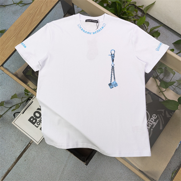 クロムハーツ コピー Tシャツ 限定 ブルー×ホワイト サイコロ柄 梵字 ロゴ ゆったり CHROME HEARTS