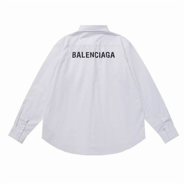 都会的 バレンシアガ 偽物 シャツ コットン コクーン バック ロゴ シンプル 定番 オシャレ  BALENCIAGA
