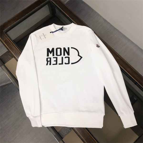 MONCLER 偽物 トレーナー ロゴ入り トップス アクティブスタイル 立体 ロゴ ワッペン モンクレール