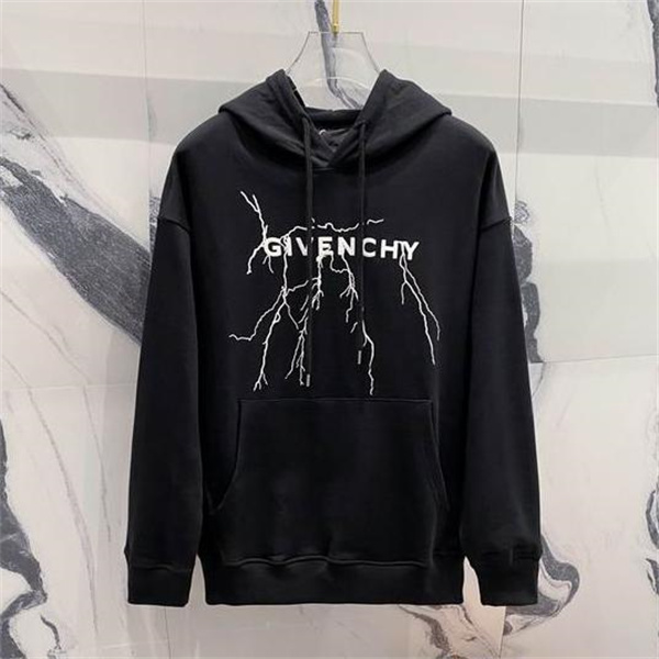 GIVENCHY 偽物 パーカー 稲妻モチーフ ロゴ プリント 新作シリーズ 2色 展開 カジュアル インパクト ジバンシィ