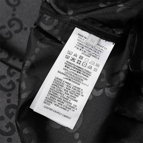 グッチ GUCCI スーパーコピー シャツ サテンブラック GGモノグラム 高級感溢れる デザイン  