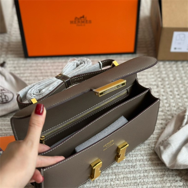エルメス スーパーコピー バッグ グレー レザー ゴールドバックル 高級感 収納力 オレンジパッケージ HERMES