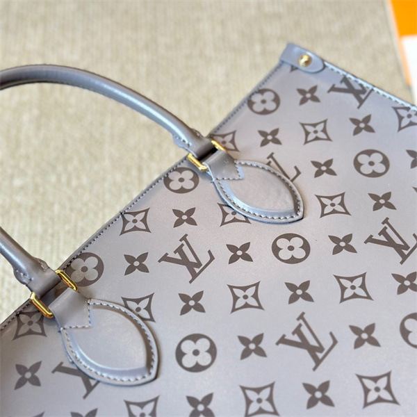 ルイヴィトン スーパーコピー バッグ レザー モノグラム onthego 耐久性 エレガント 多用途 LOUIS VUITTON