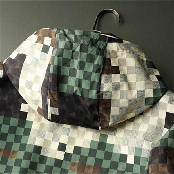 LOUIS VUITTON コピー ジャケット モザイクパターン フード付き 軽量 モノグラム 人気 ルイヴィトン