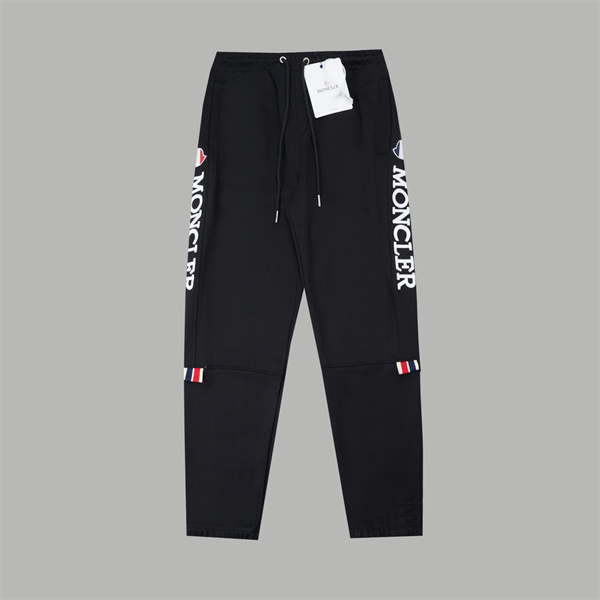 モンクレール スーパーコピー スウェットパンツ 両サイド 大きなロゴ スポーティー MONCLER 