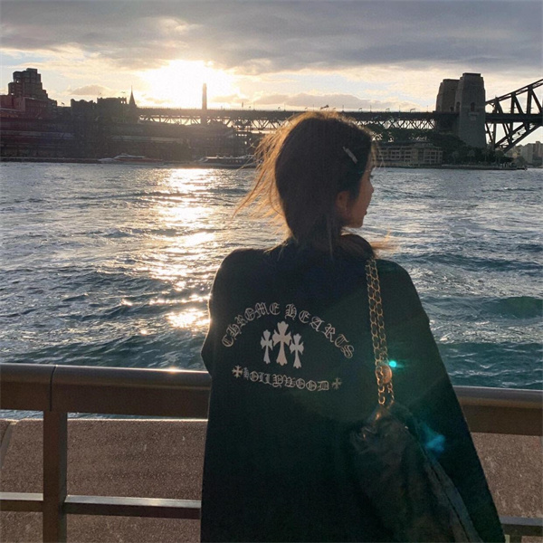 CHROME HEARTS コピー カーディガン ゴシック文字ロゴ レッド ブラック クロムハーツ 