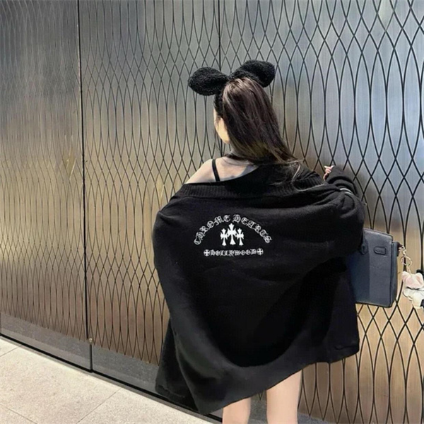 CHROME HEARTS コピー カーディガン ゴシック文字ロゴ レッド ブラック クロムハーツ 