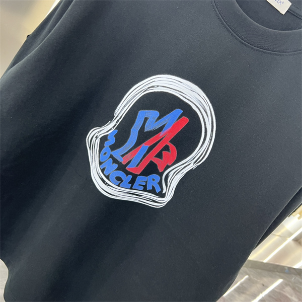 MONCLER 偽物 長袖Tシャツ 大きなロゴ デザイン シンプルカラー モンクレール