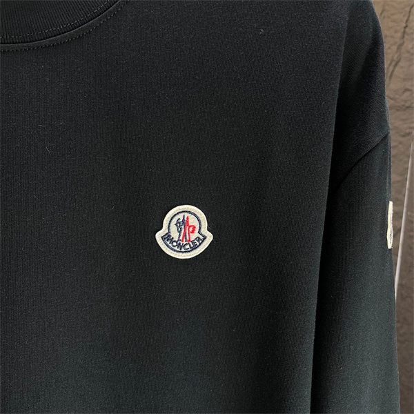 モンクレール 偽物 長袖Tシャツ ロゴ パッチ付き 上質 コットン素材 MONCLER