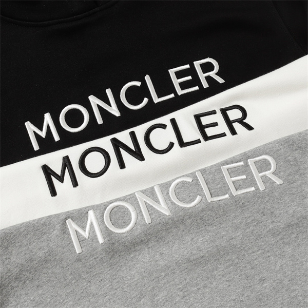 モンクレール コピー トレーナー アイコニック ロゴ刺繍 モノグラム ブラック＆ホワイト Moncler