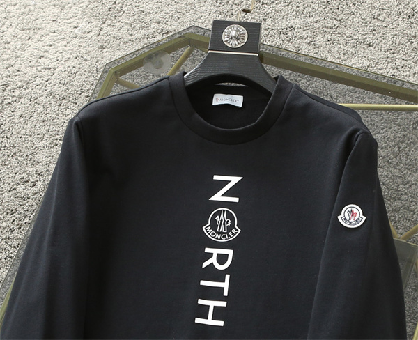 モンクレール スーパーコピー パーカー シンプル フロントロゴ フード付き グレー＆ホワイト Moncler