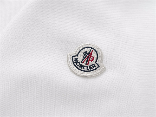 Moncler コピー トレーナー カジュアルラグジュアリースタイル ブラック モンクレール