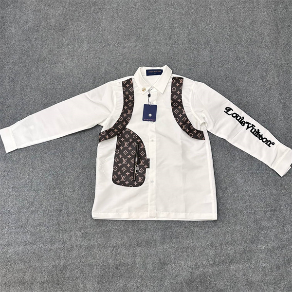 LOUIS VUITTON コピー シャツ モノグラム×肩＆胸の個性的ディテール ルイヴィトン