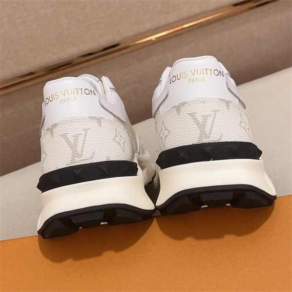LOUIS VUITTON コピー スニーカー モノグラム柄 レザー 高級感ｘ機能性 ルイヴィトン