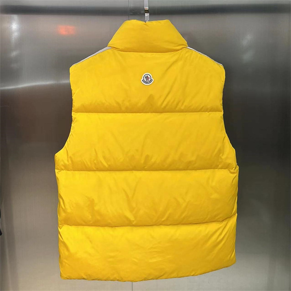 モンクレール コピー ダウンベスト× Palm Angels ダウンベスト スポーティーな印象 MONCLER