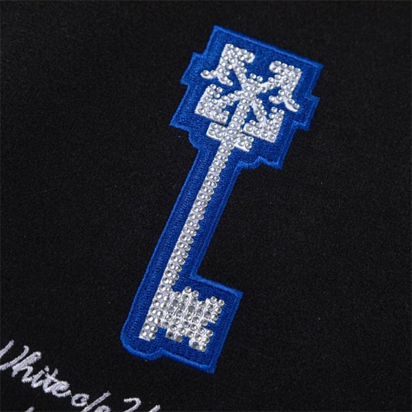Off-White スーパーコピー ジャケット「Abloh」ロゴ 刺繍 グリフォン レザー オフホワイト
