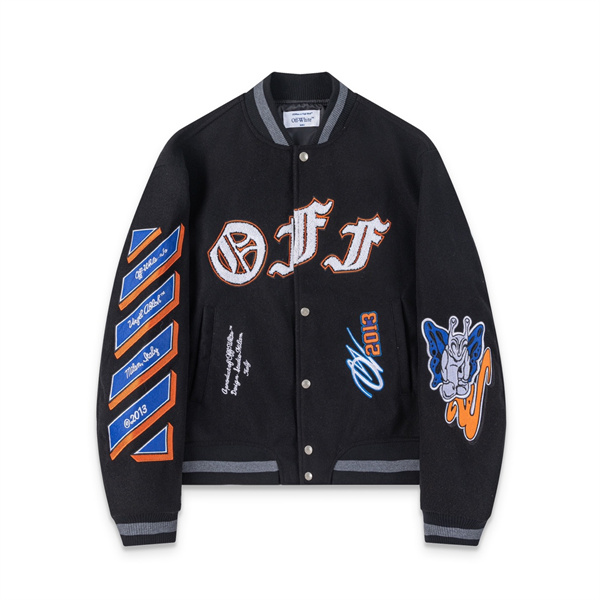 Off-White 偽物 ジャケット 黒 オレンジ ブルー アクセント 刺繍 ロゴ 袖 矢印 オフホワイト