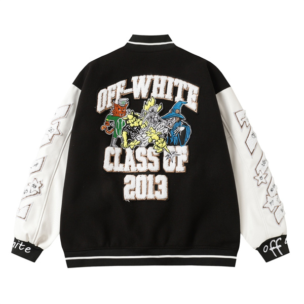 Off-White スーパーコピージャケット 黒と白 刺繍ロゴ「CLASS OF 2013」バナー風デザイン オフホワイト
