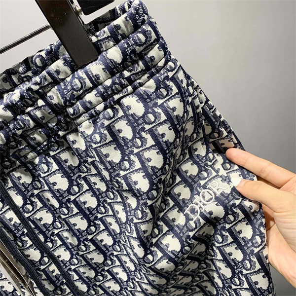 ディオール コピー スウェットパンツ 調整可能 ドローコード ストリート感 DIOR