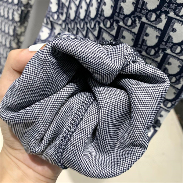 ディオール コピー スウェットパンツ 調整可能 ドローコード ストリート感 DIOR